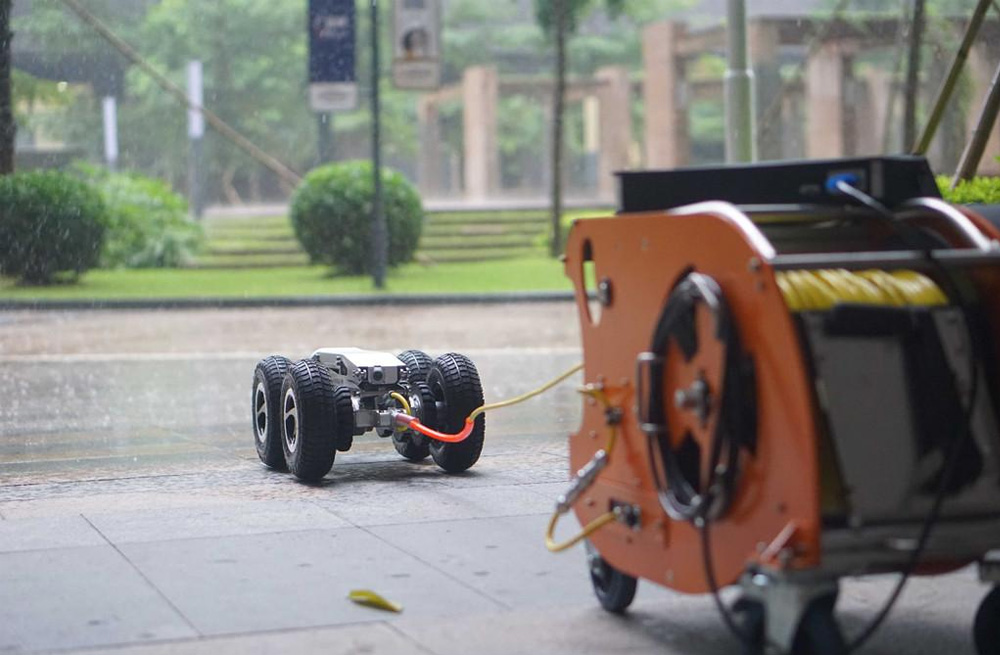 285酒店管道检测机器人